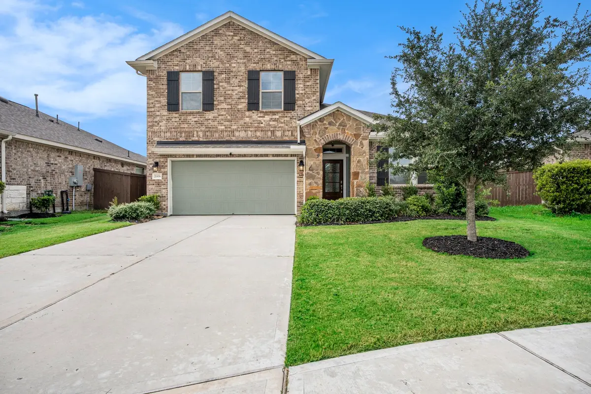 2006 Brisa Lane, Baytown, TX 77523 - Image #1