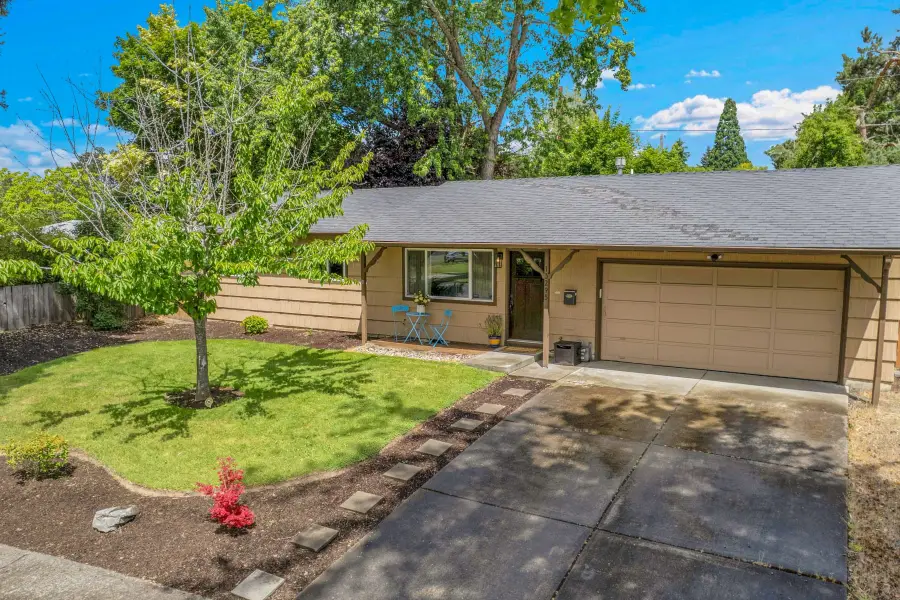 13295 SW Oakwood St, Beaverton, OR 97005 - #2