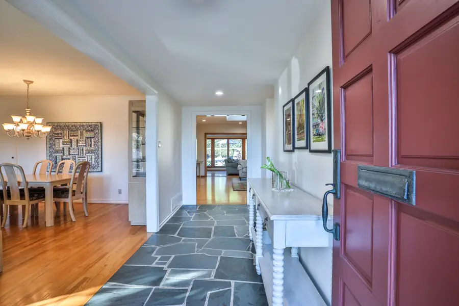 633 Purdue Drive, Claremont, CA 91711 - Image #2