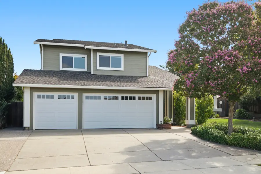 5352 Hounds, San Jose, CA 95135 - #2
