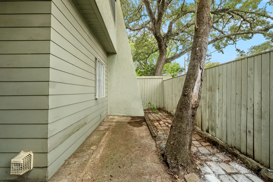 3102 Eisenhauer Road #B-13, San Antonio, TX 78209 - #2