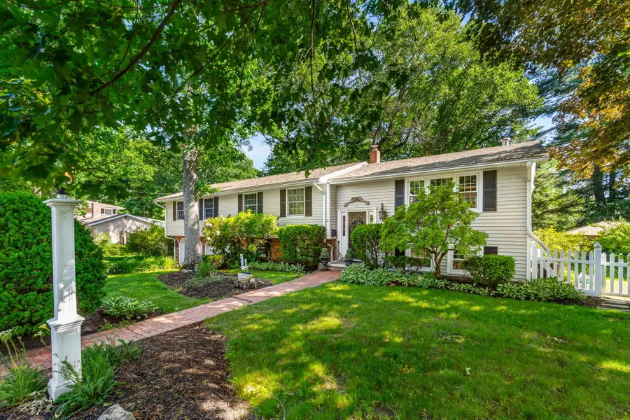 12 Catherine Dr, Peabody, MA 01960 - #2