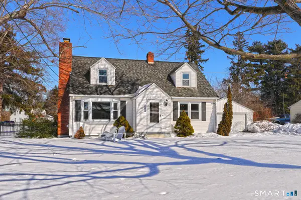 10 Hemingway Road, North Haven, CT 06473