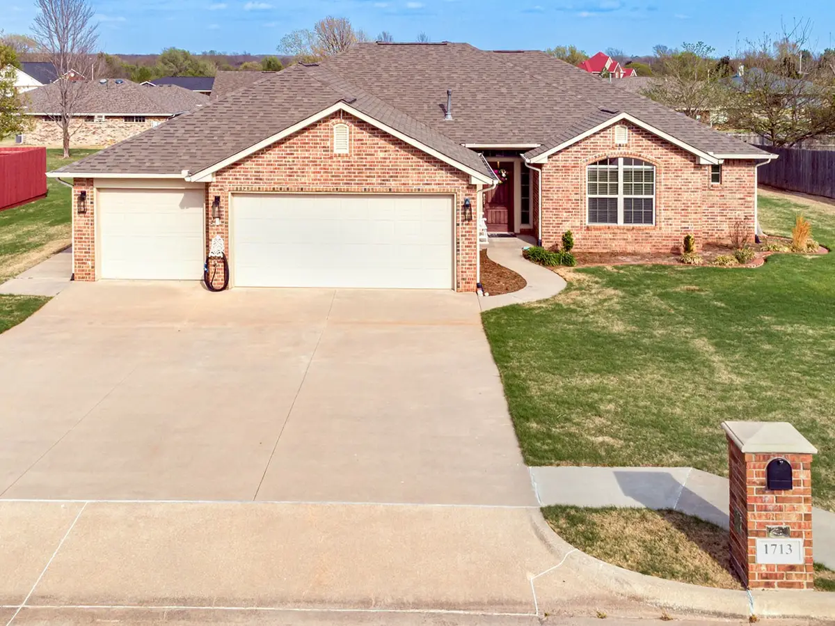 1713 N Young Street, Stillwater, OK 74075 - #1
