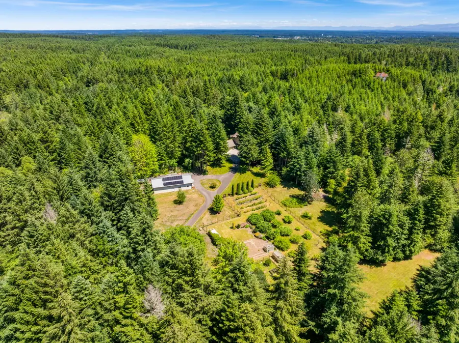 11500 Weisenberger Road Se, Rainier, WA 98576 - #2