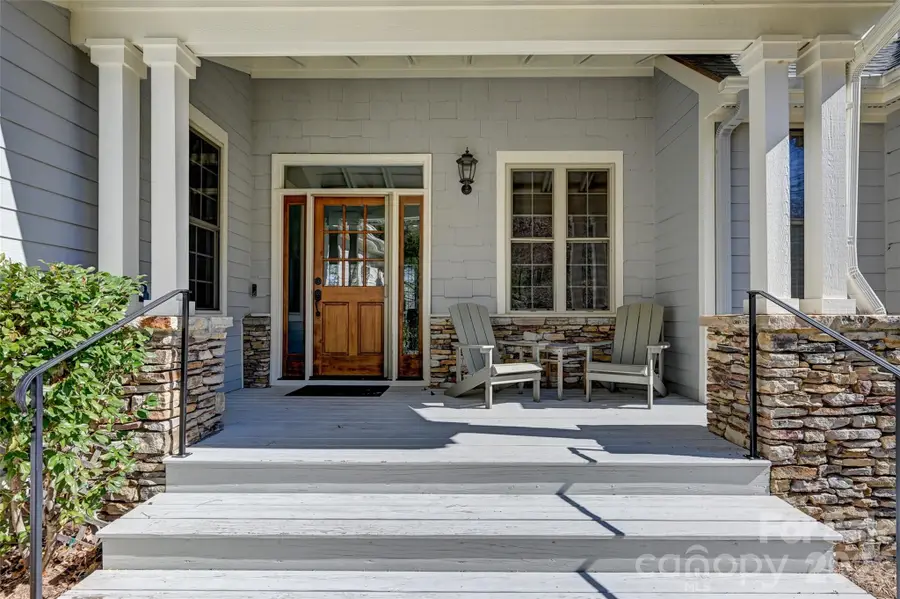 43 S Kuykendall Court, Hendersonville, NC 28739 - #2