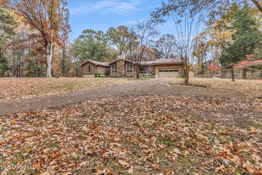 8500 Lakeshore Drive, Walls, MS 38680 - Image #2