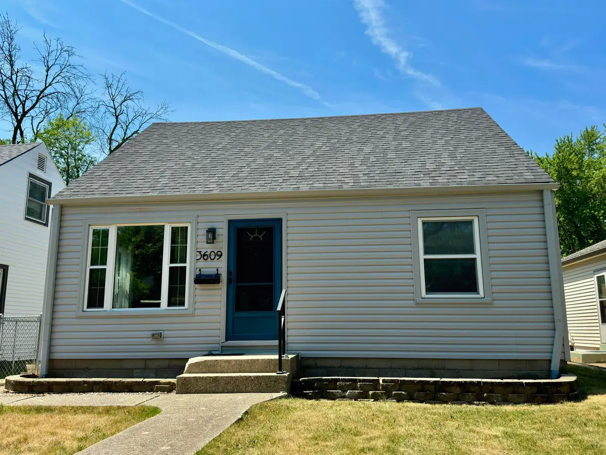 3609 N 78th St, Milwaukee, WI 53222 - #1