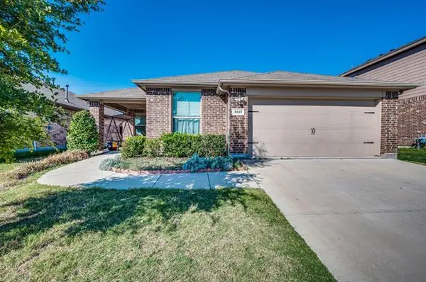 5117 Grayson Ridge Drive, Fort Worth, TX 76179