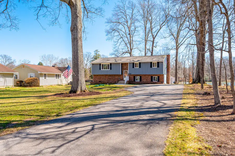 819 Elm Dr, West River, MD 20778 - #2