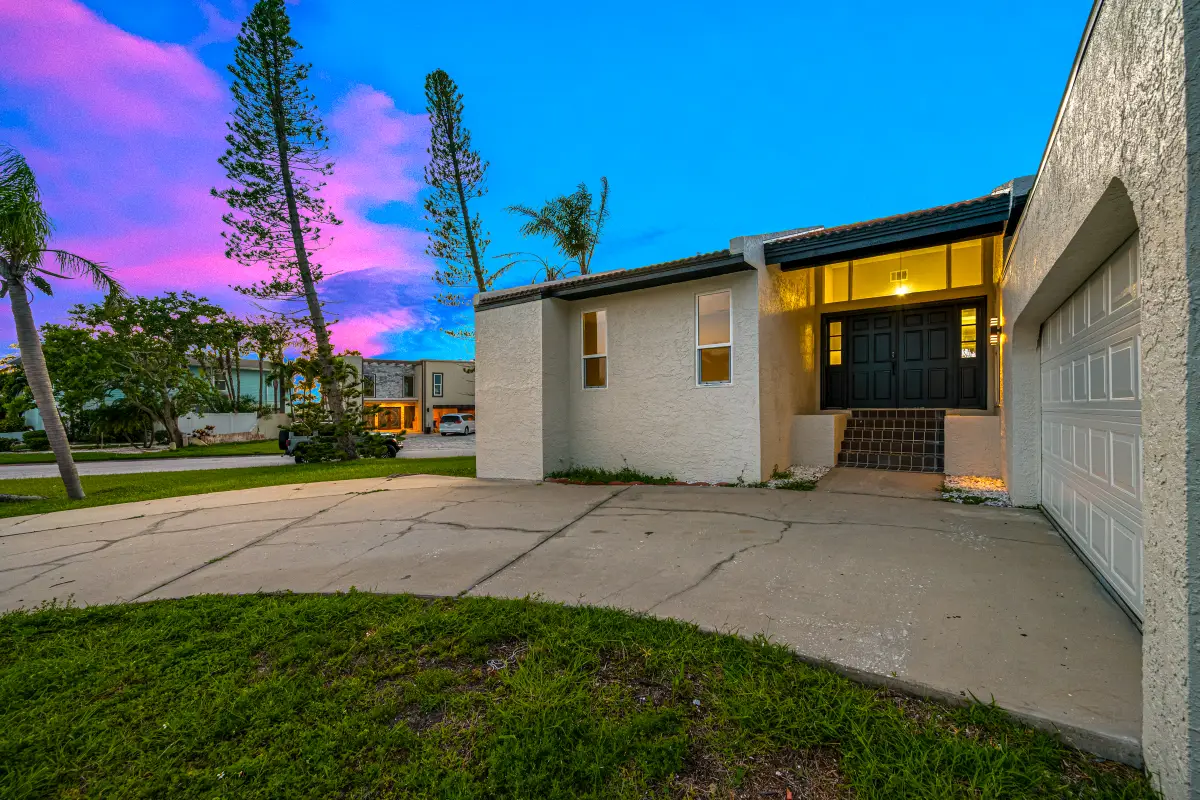 809 59th Avenue, Saint Petersburg, FL 33706 - Image #1