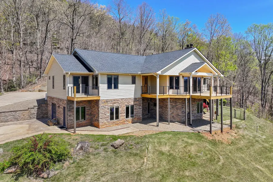 151 Kerr Road, Leicester, NC 28748 - #2