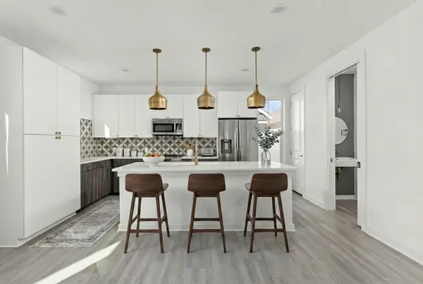 2624 Metcalfe Rd #17, Austin, TX 78741