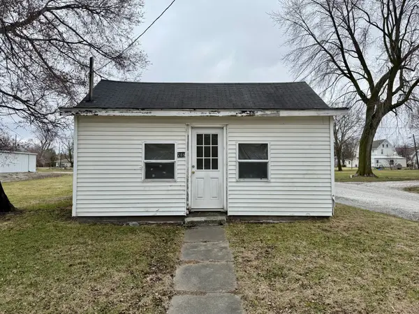 718 - 718 1/2 Buchanan, Carthage, IL 62321