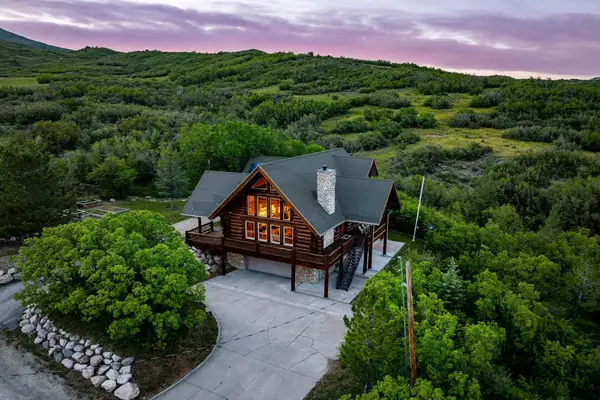 6446 Box Elder St, Mountain Green, UT 84050