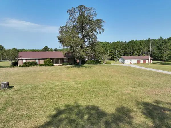 4909 Perry Road, Claxton, GA 30417