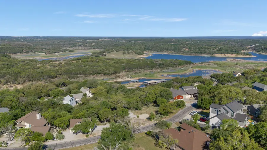 329 Kendall Dr, Spicewood, TX 78669 - #3