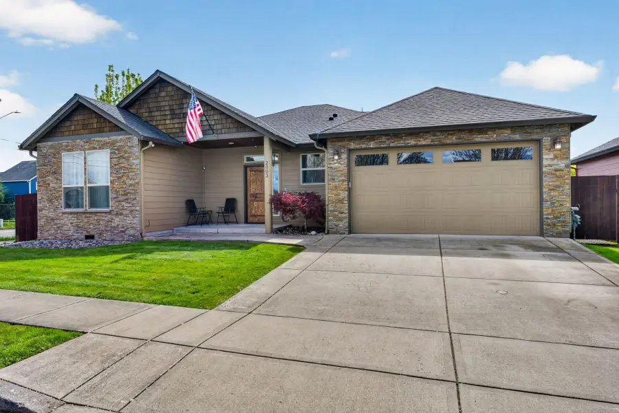 2003 NW 17th St, Battle Ground, WA 98604 - #2