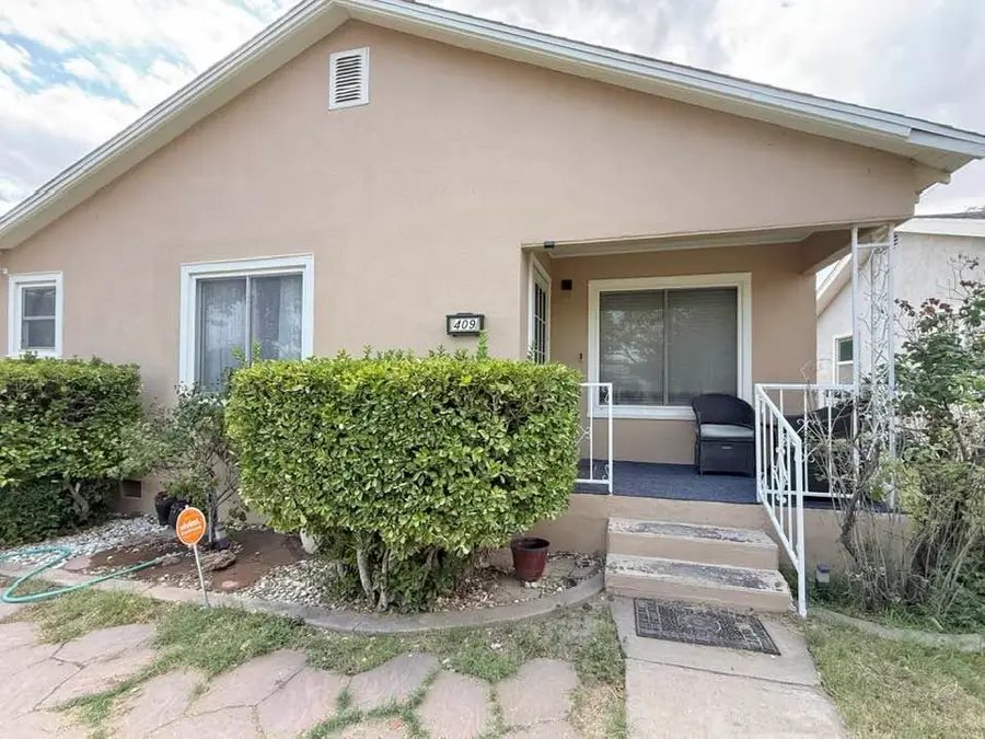 409 S Ash St, Carlsbad, NM 88220 - #2