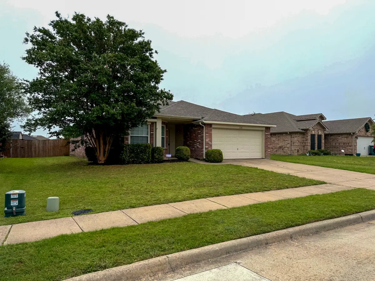 2201 Southridge Lane, Sherman, TX 75092 - #1