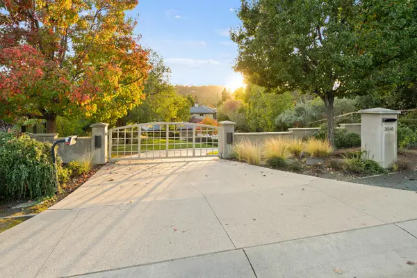 26140 Rancho Manuella Lane, Los Altos Hills, CA 94022