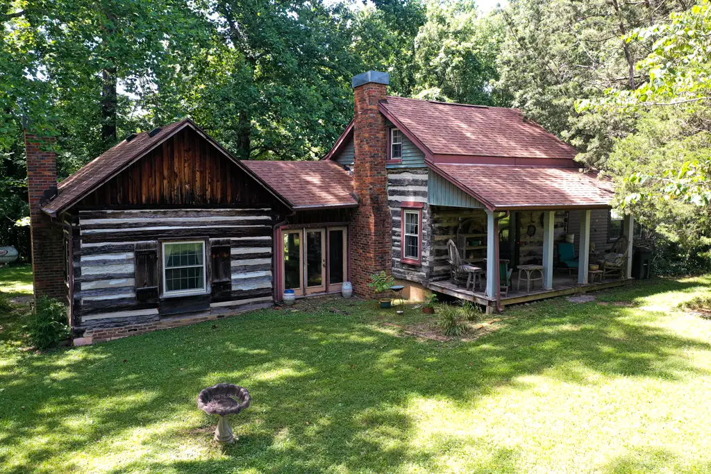 410 Canton Lakeshore Dr, Cadiz, KY 42211 - #1