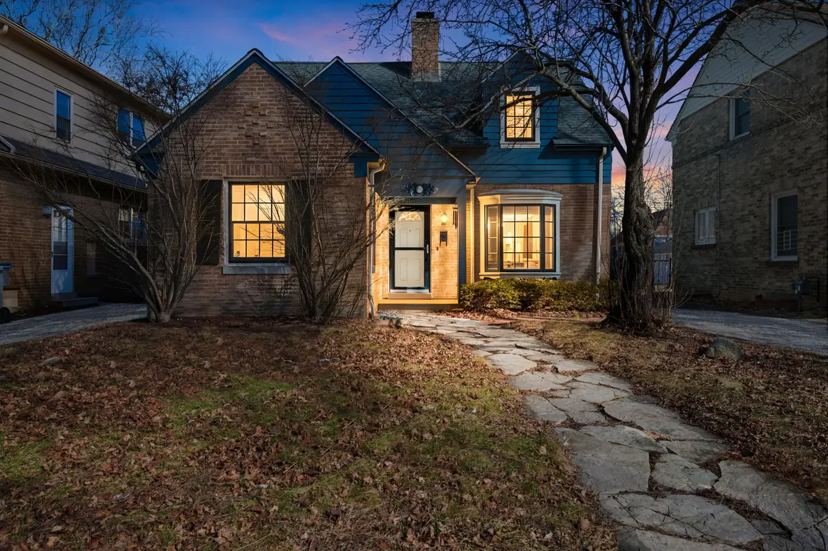 3356 N 48th St, Milwaukee, WI 53216 - #1