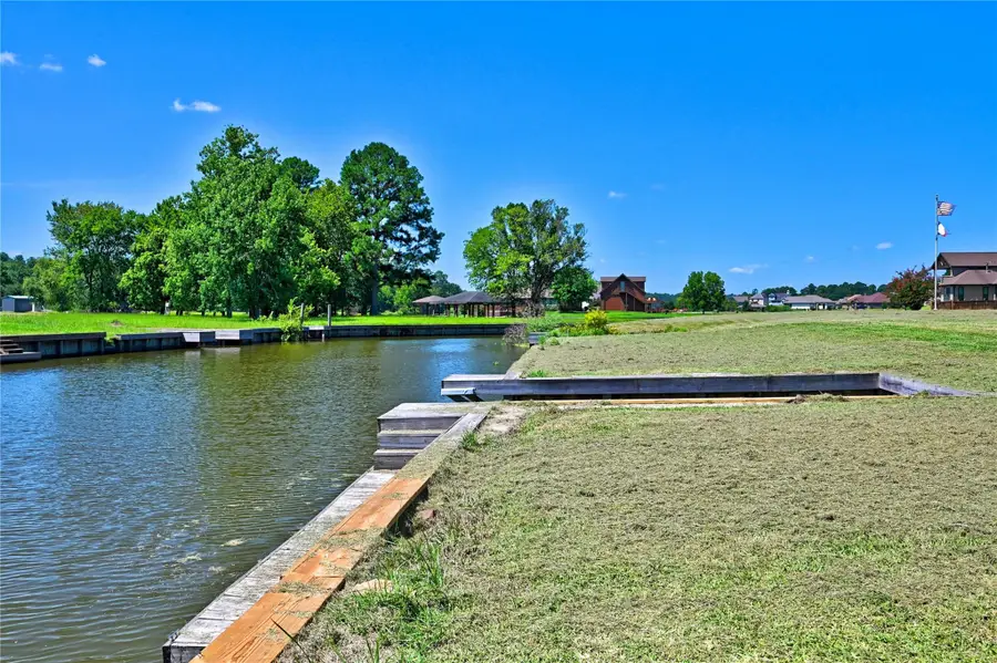 94 Wildwood Lake Drive, Huntsville, TX 77340 - #2