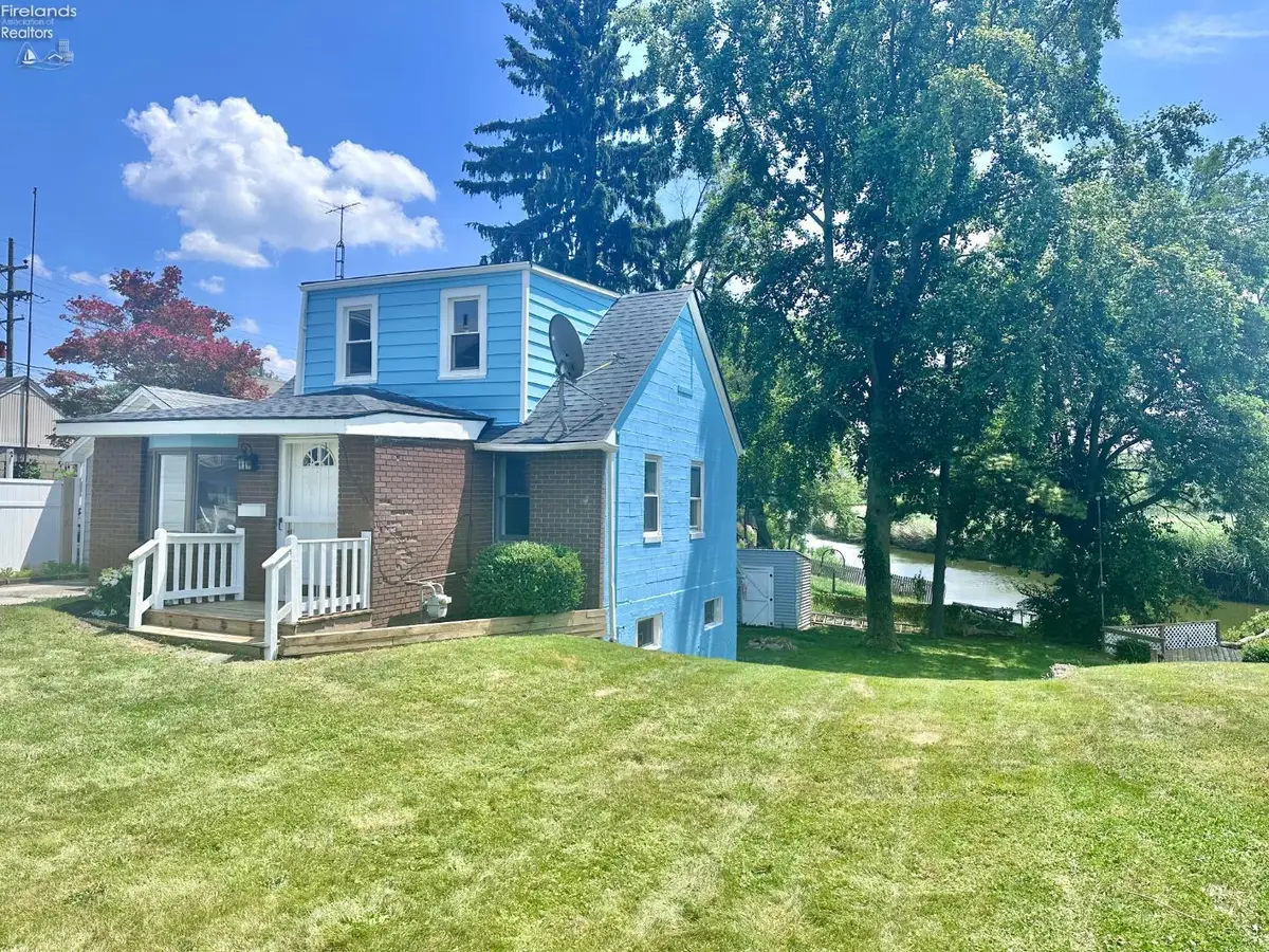 2406 W Monroe Street, Sandusky, OH 44870 - #1