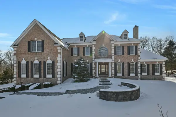 37 Crown View Ct, Sparta Twp., NJ 07871