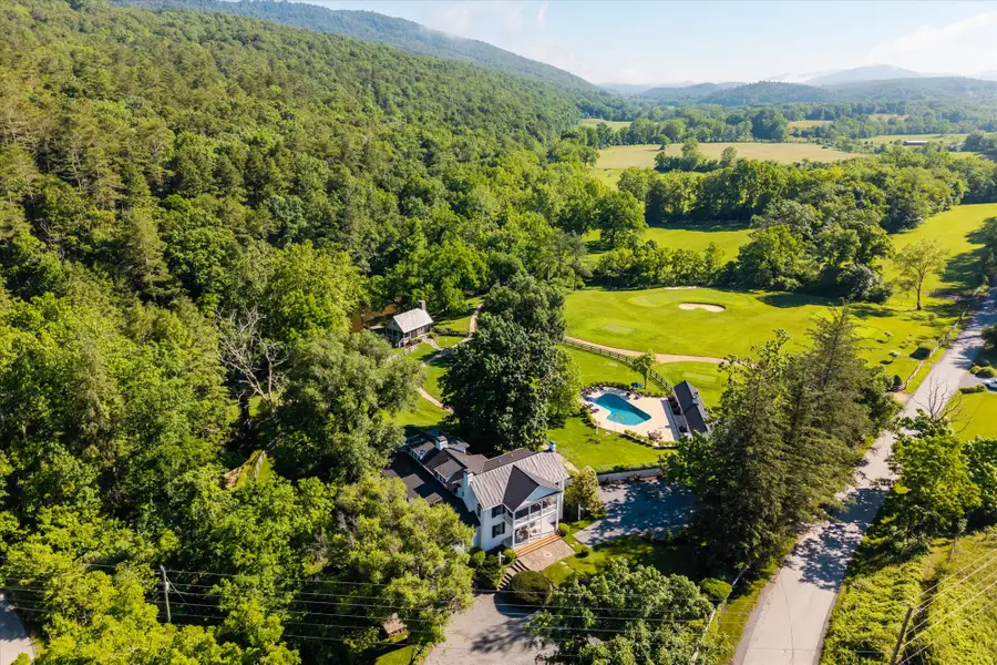 7449 Richardson Gorge Rd, Hot Springs, VA 24445 - #3