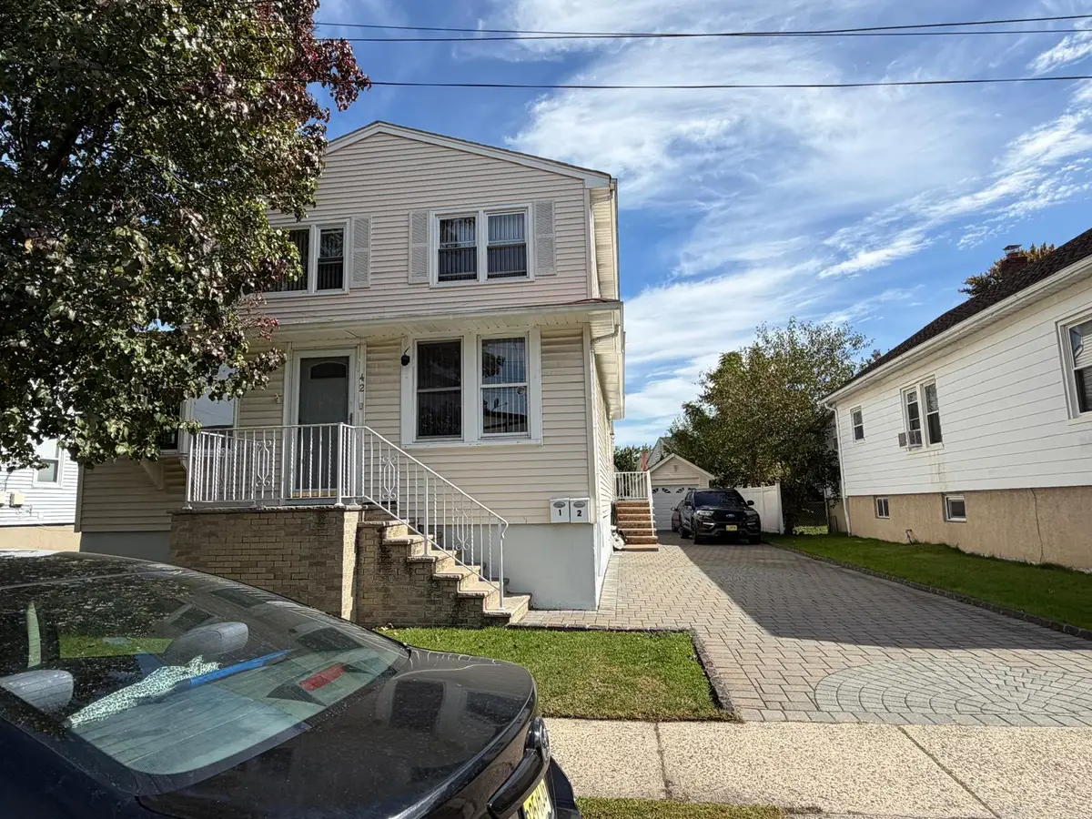 42 Agar Place, South Hackensack, NJ 07606 - #1
