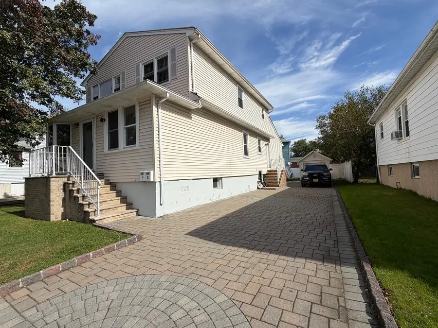 42 Agar Place, South Hackensack, NJ 07606 - #2