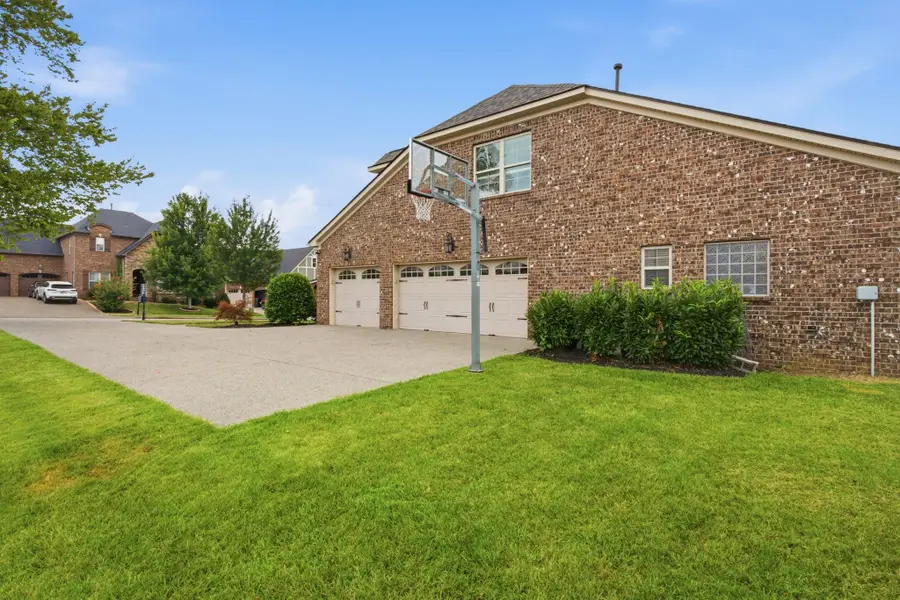 1308 Reynard Dr, Gallatin, TN 37066 - #3