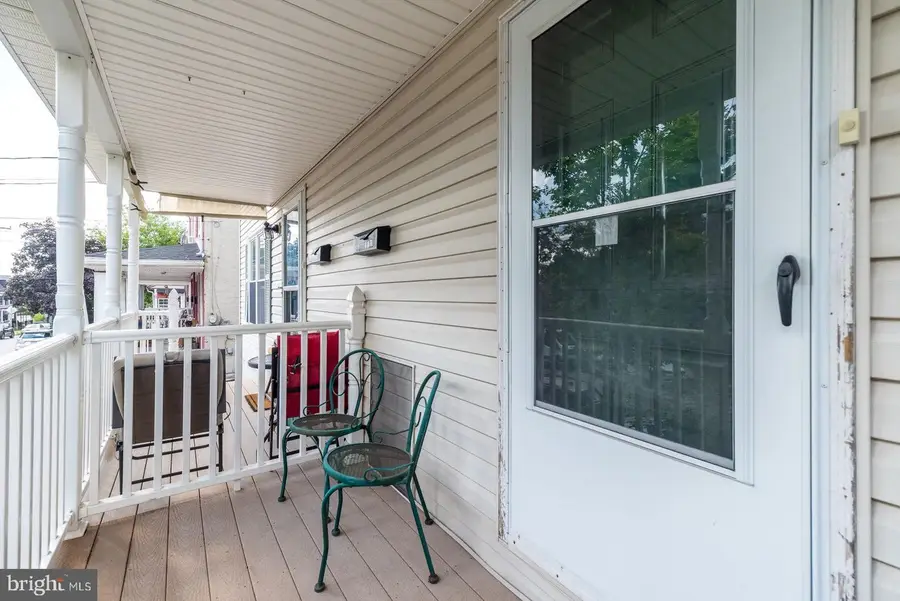 667 Walnut St, Pottstown, PA 19464 - #3