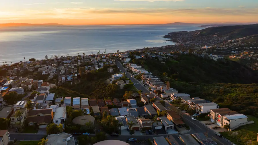 1077 Tia Juana, Laguna Beach, CA 92651 - Image #2