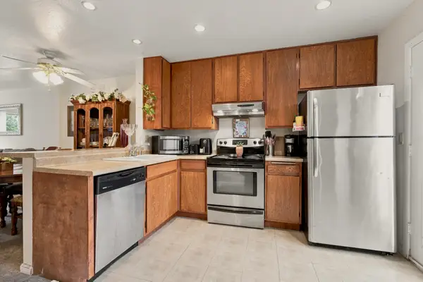 10345 Carefree Dr., Santee, CA 92071