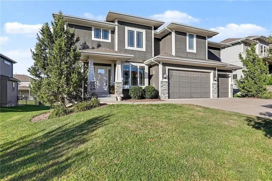 16046 W 172nd Terrace, Olathe, KS 66062 - #2