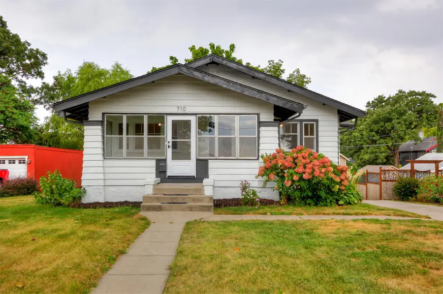 710 31st Street, Des Moines, IA 50312 - Image #2