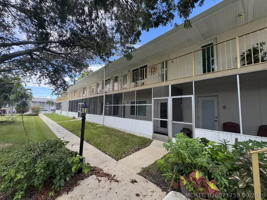 11 SW 4th Avenue #1, Boca Raton, FL 33432 - #2