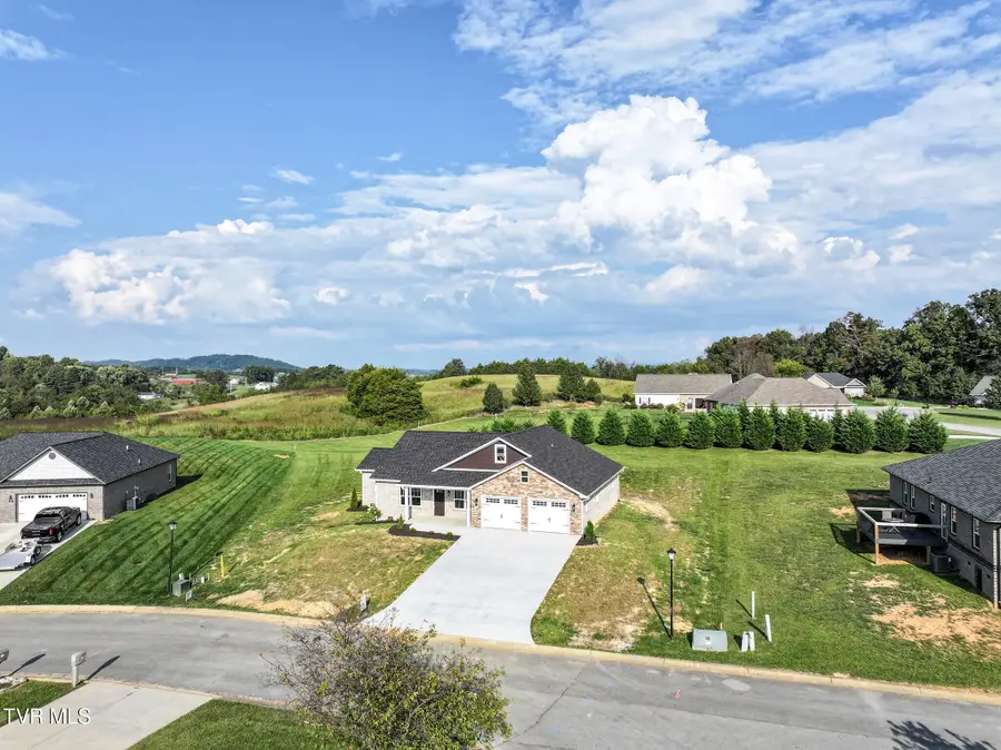 71 Clear Mountain Tr, Greeneville, TN 37745 - #2