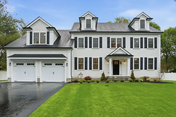 6 Lane Avenue, Bedford, MA 01730