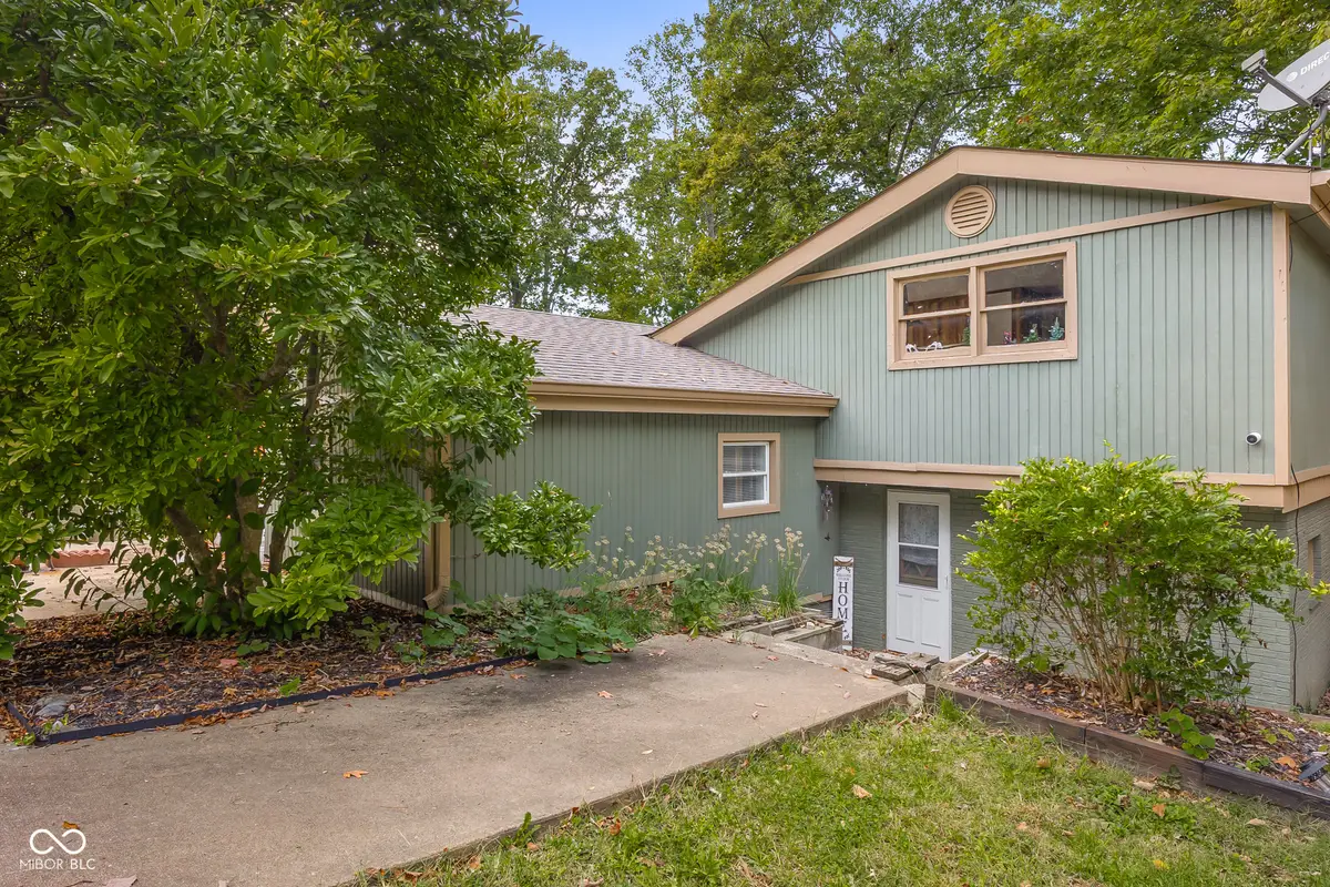 202 W Lakeview Drive, Nineveh, IN 46164 - Image #1