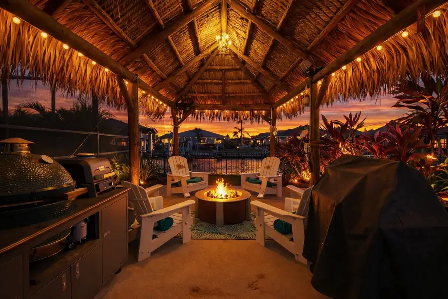 1016 Spindle Palm Way, Apollo Beach, FL 33572 - Image #2