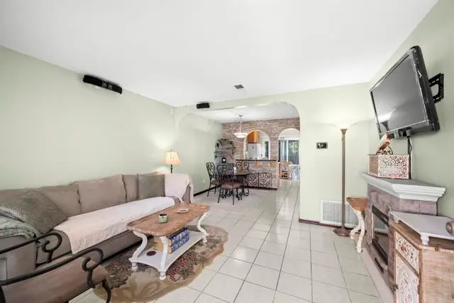 10158 Carefree Dr, Santee, CA 92071 - #2