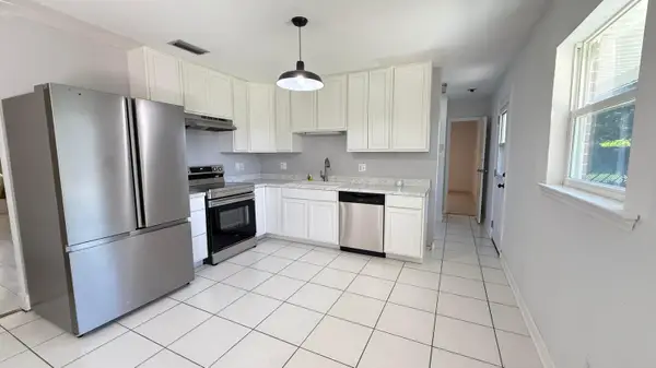 6 NW Chelsea Drive, Fort Walton Beach, FL 32547