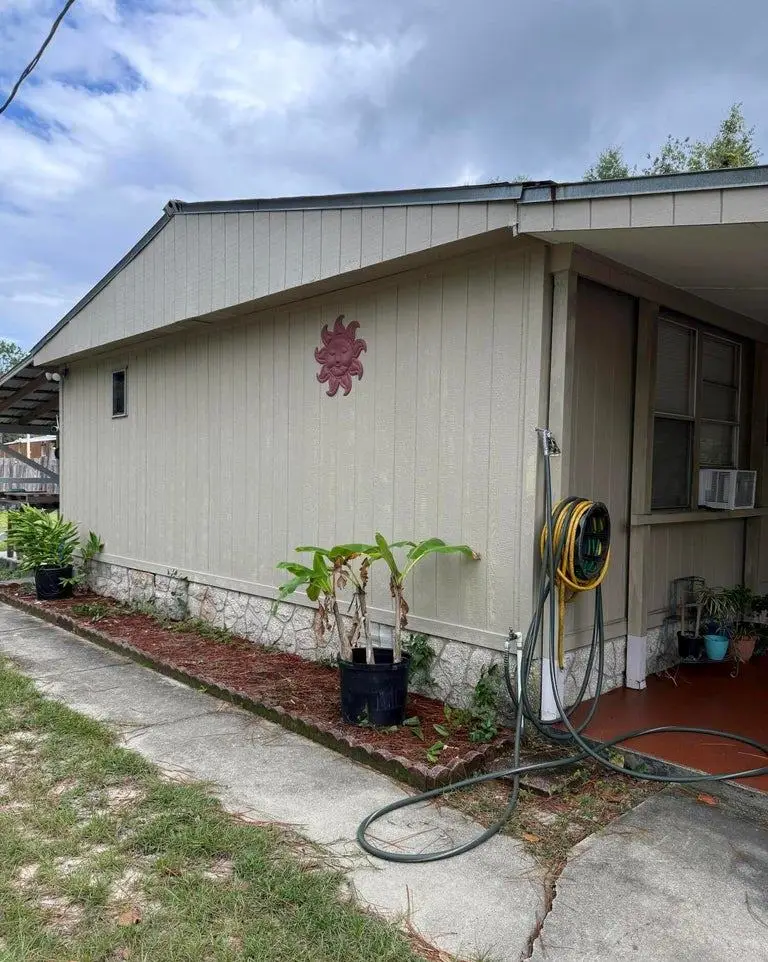 210 Lenore Avenue, Interlachen, FL 32148 - Image #3