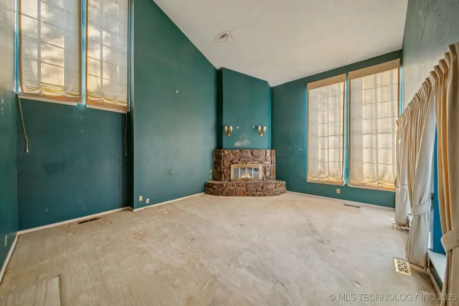 7432 S Winston Place #701, Tulsa, OK 74136 - Image #3