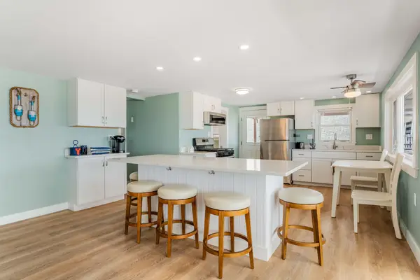27 Concord Avenue #27S, Hampton, NH 03842