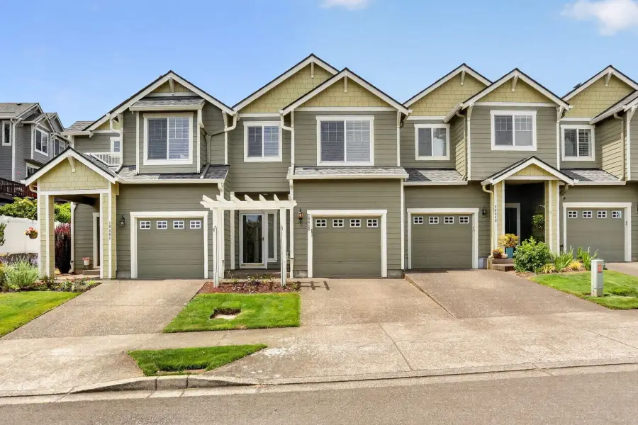 20452 Hoodview Ave, West Linn, OR 97068 - #2